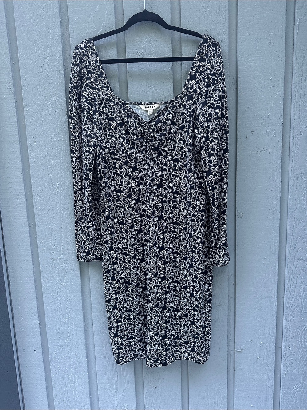 Boden Black and White Scroll-Print Long-Sleeve Dress